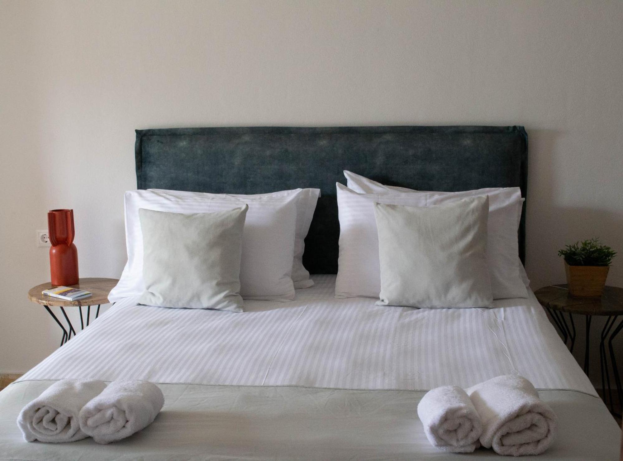 Oniropetra Luxury Suites Armakha Zewnętrze zdjęcie
